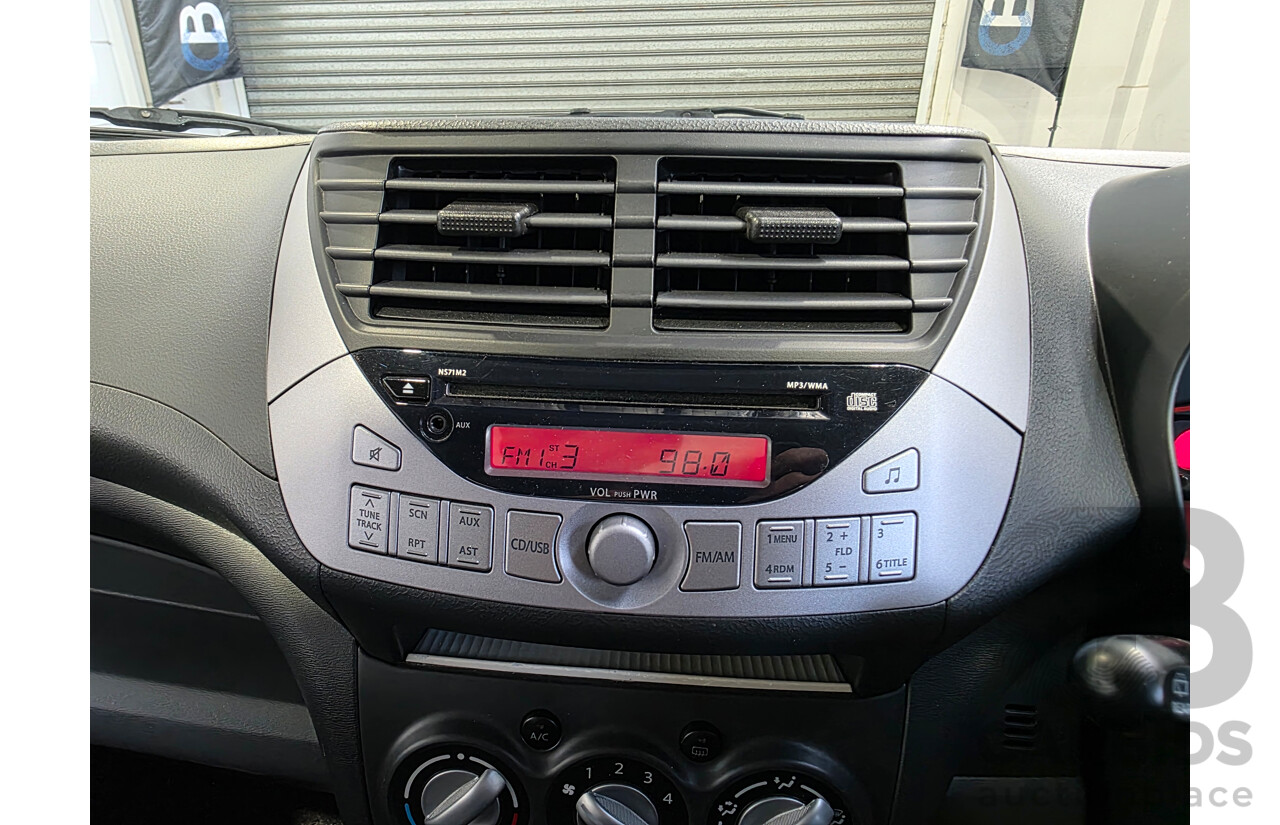 06/2014 Suzuki Alto GL GF MY12 5D Hatchback White 1.0L