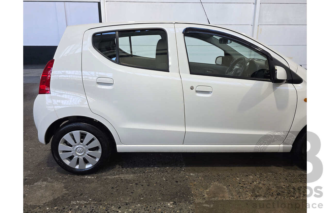 06/2014 Suzuki Alto GL GF MY12 5D Hatchback White 1.0L