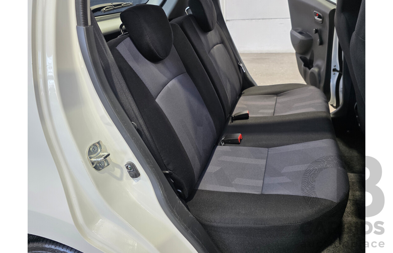 06/2014 Suzuki Alto GL GF MY12 5D Hatchback White 1.0L