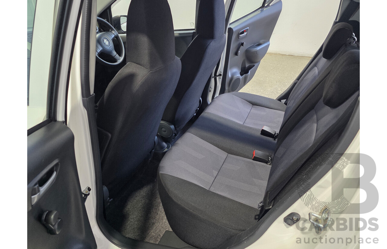 06/2014 Suzuki Alto GL GF MY12 5D Hatchback White 1.0L