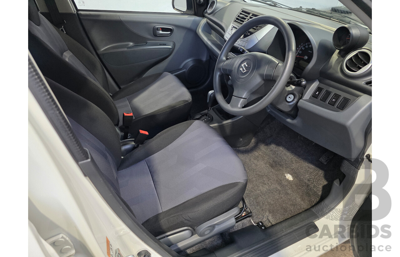 06/2014 Suzuki Alto GL GF MY12 5D Hatchback White 1.0L