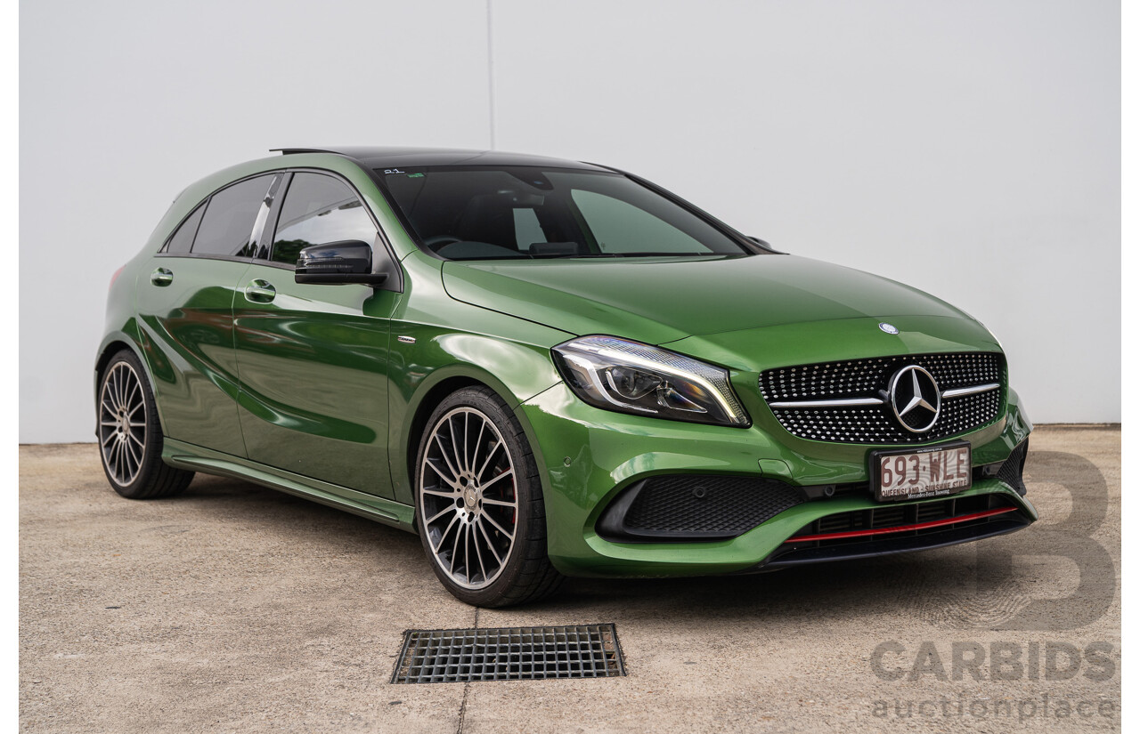 03/2016 Mercedes Benz A250 Sport 4Matic (AWD) 176 MY15 5d Hatchback Elbaite Green Metallic Turbo 2.0L