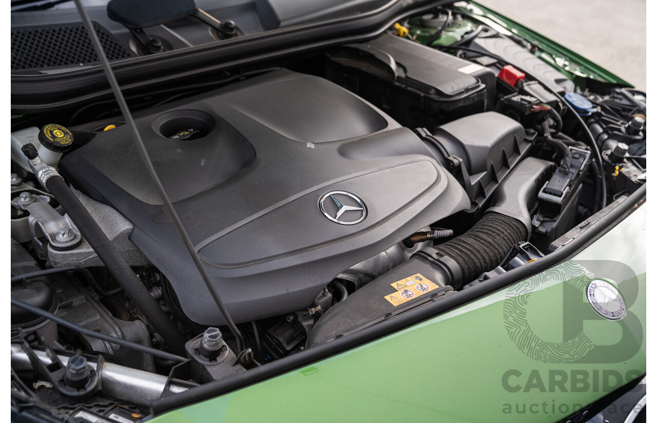 03/2016 Mercedes Benz A250 Sport 4Matic (AWD) 176 MY15 5d Hatchback Elbaite Green Metallic Turbo 2.0L