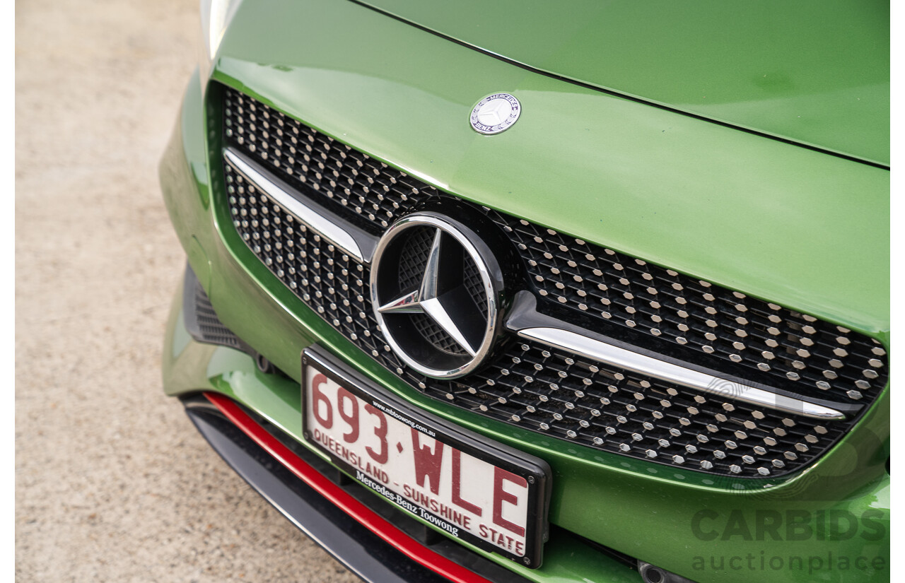 03/2016 Mercedes Benz A250 Sport 4Matic (AWD) 176 MY15 5d Hatchback Elbaite Green Metallic Turbo 2.0L