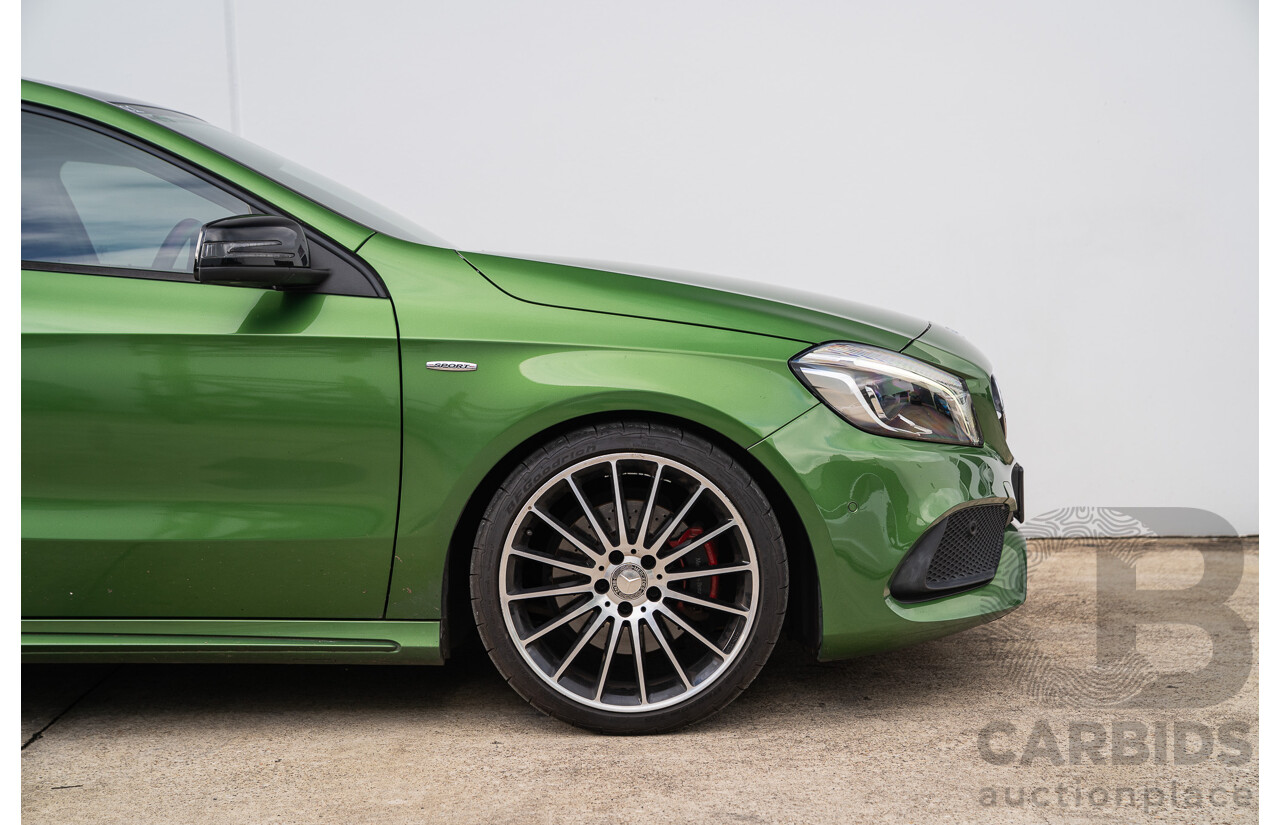 03/2016 Mercedes Benz A250 Sport 4Matic (AWD) 176 MY15 5d Hatchback Elbaite Green Metallic Turbo 2.0L