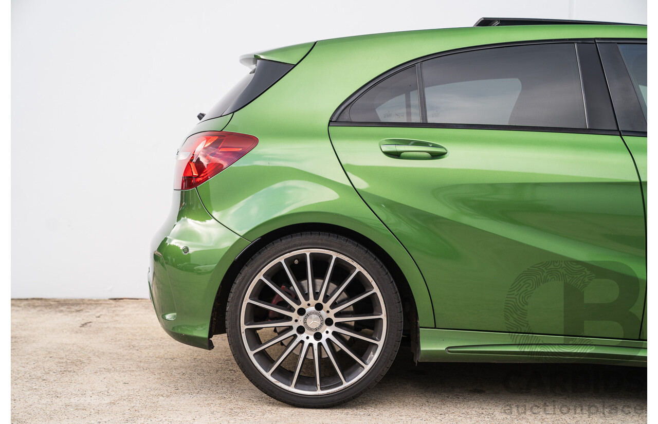 03/2016 Mercedes Benz A250 Sport 4Matic (AWD) 176 MY15 5d Hatchback Elbaite Green Metallic Turbo 2.0L