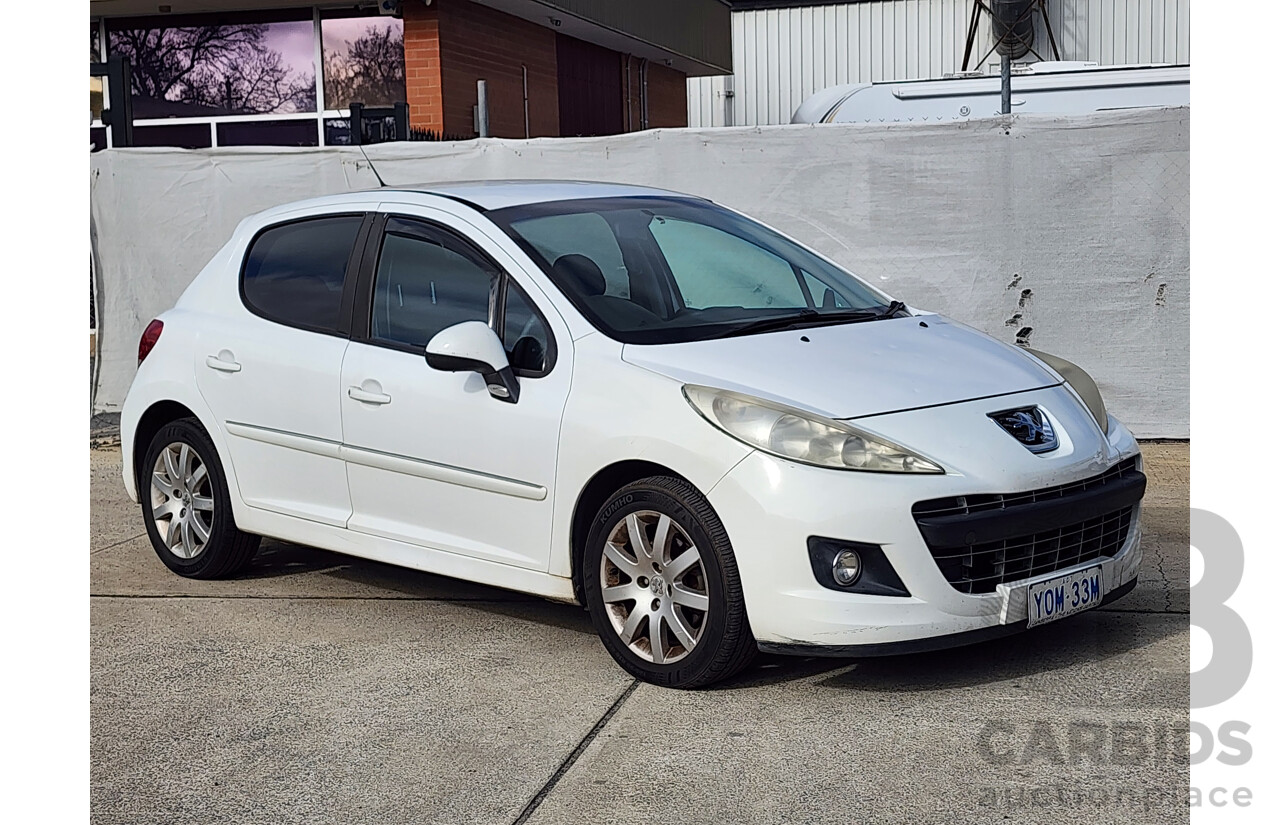 11/2010 Peugeot 207 Sportium MY10 5d Hatchback White 1.6L