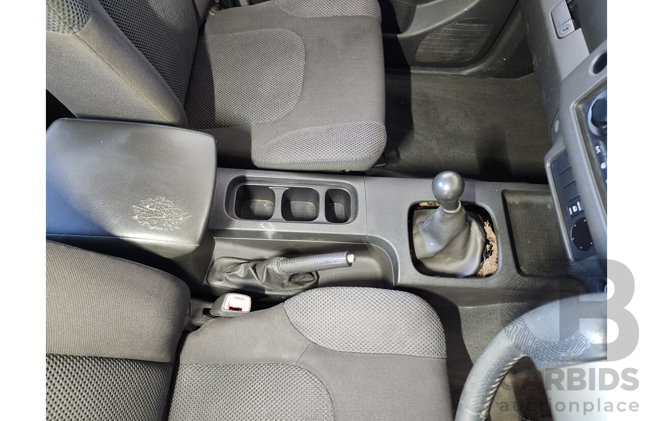 01/2008 Nissan Navara ST-X D40 Dual Cab P/Up Grey 4.0L