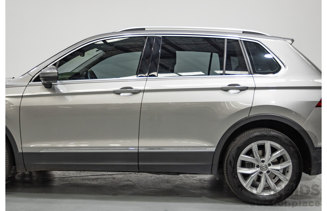 5/2020 Volkswagen Tiguan 110 TSI Comfortline 5NA MY20 4d Wagon Tungsten Silver Metallic Turbo 1.4L