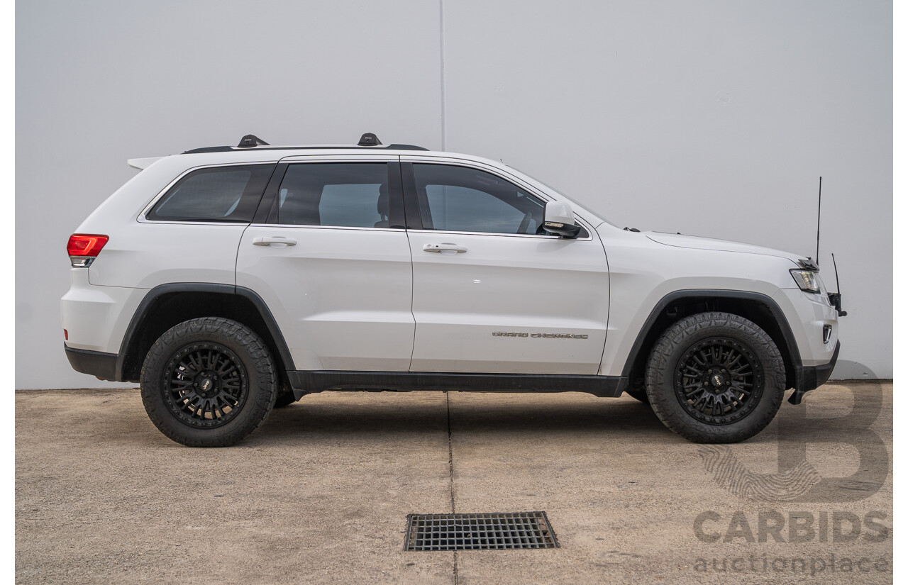 04/2015 Jeep Grand Cherokee Laredo (4x4) WK MY15 4d Wagon Bright White V6 3.6L