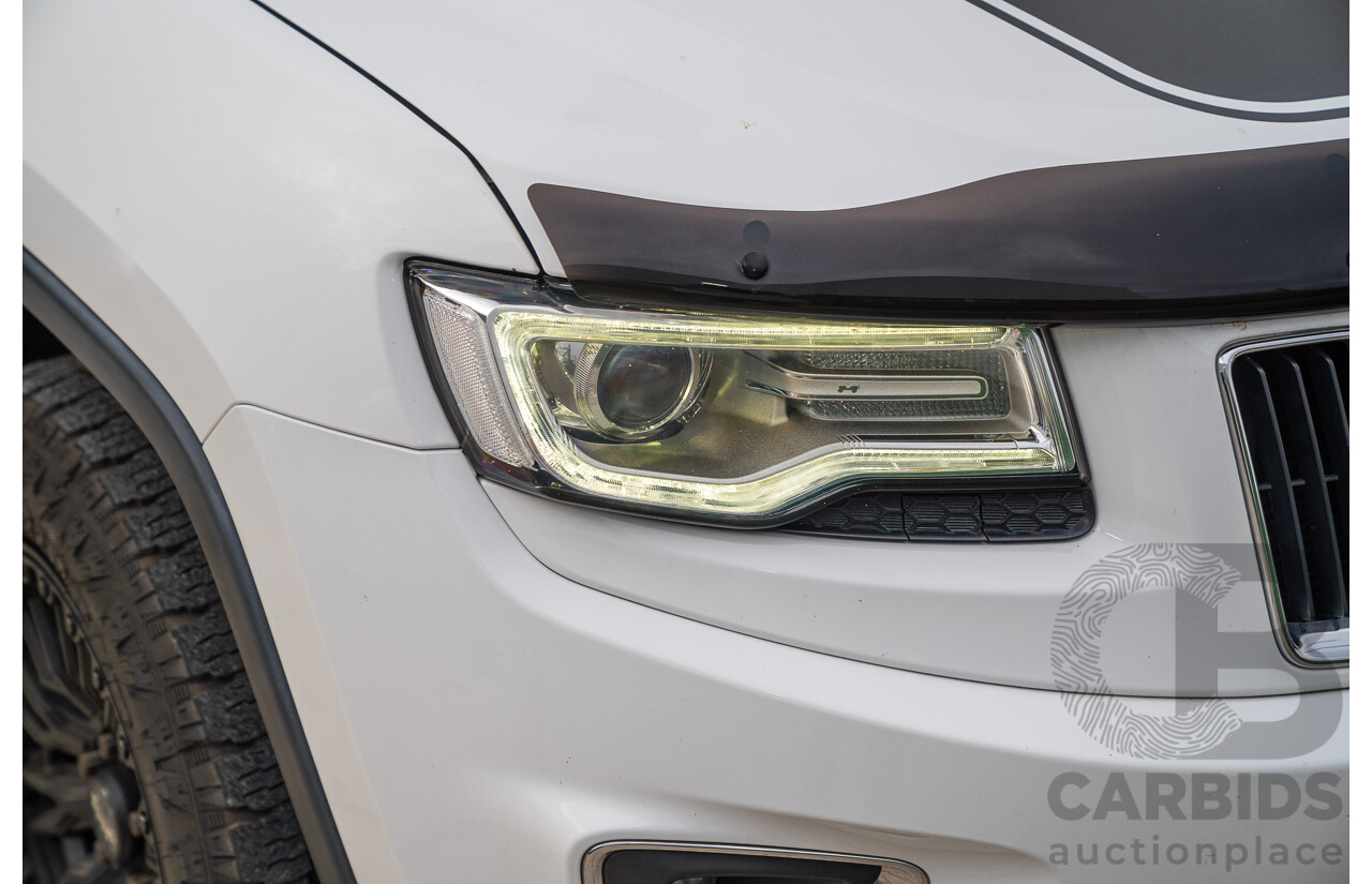 04/2015 Jeep Grand Cherokee Laredo (4x4) WK MY15 4d Wagon Bright White V6 3.6L