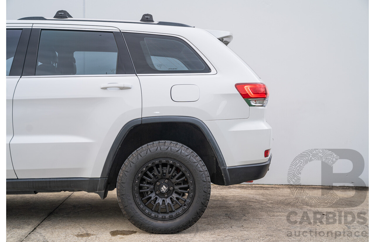 04/2015 Jeep Grand Cherokee Laredo (4x4) WK MY15 4d Wagon Bright White V6 3.6L