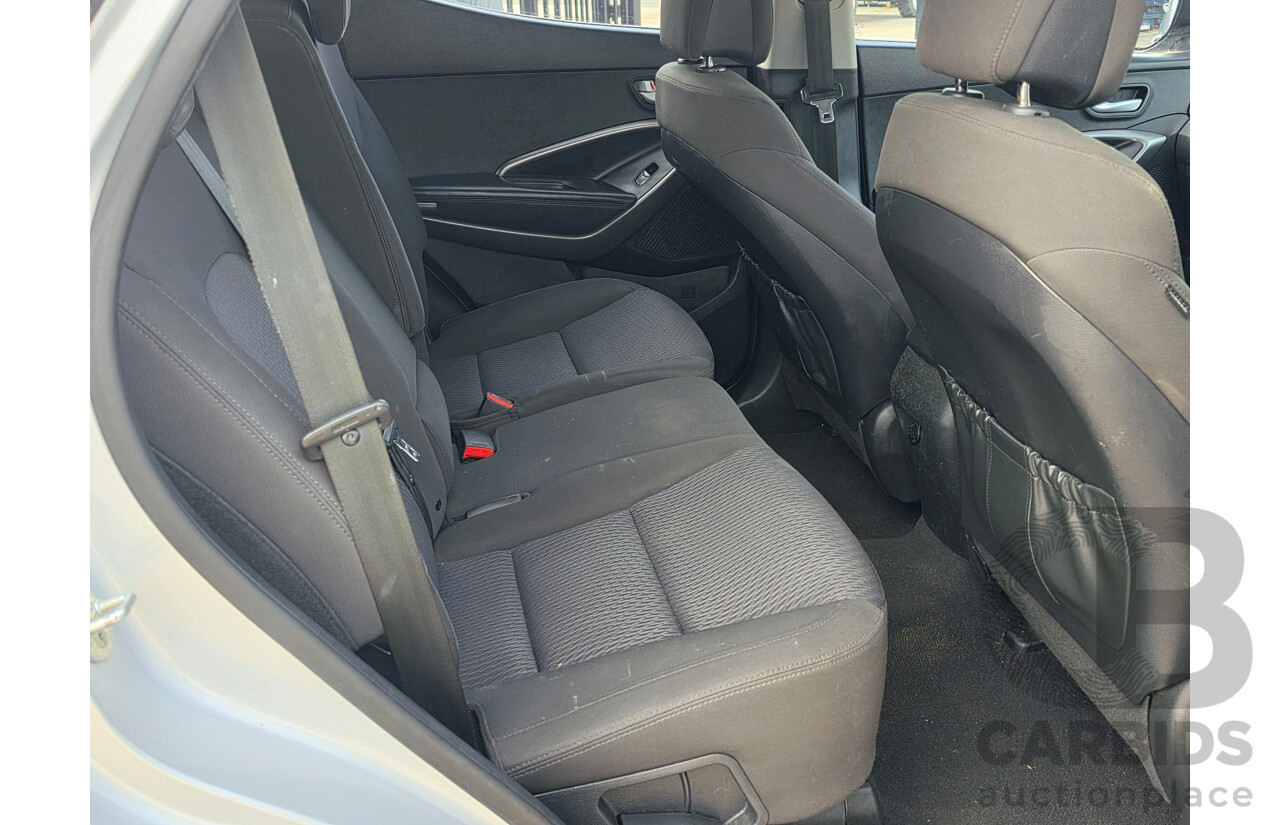 10/2014 Hyundai Santa Fe Active (AWD) DM 4D Wagon Silver 2.4L - 7 Seats