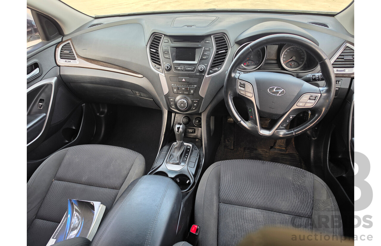 10/2014 Hyundai Santa Fe Active (AWD) DM 4D Wagon Silver 2.4L - 7 Seats