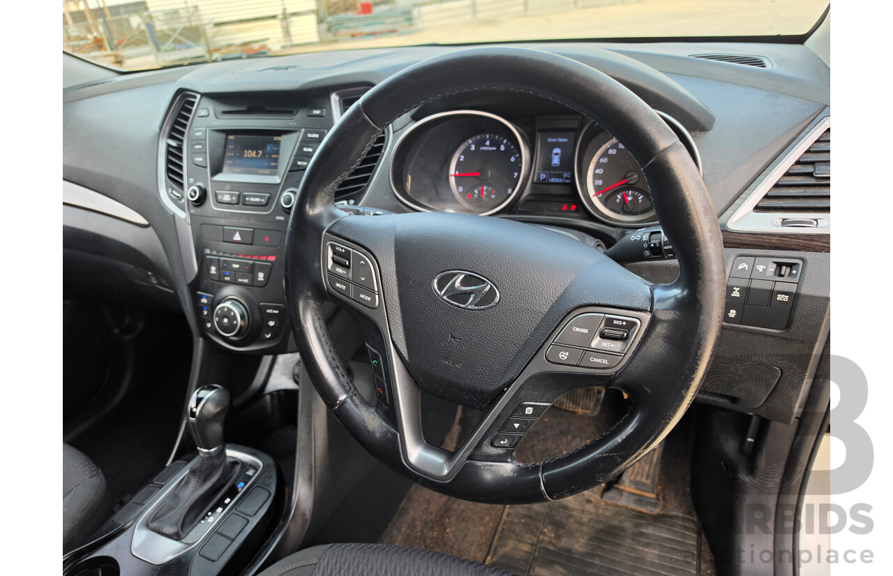 10/2014 Hyundai Santa Fe Active (AWD) DM 4D Wagon Silver 2.4L - 7 Seats