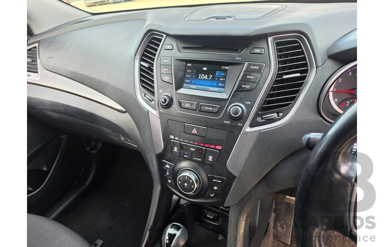 10/2014 Hyundai Santa Fe Active (AWD) DM 4D Wagon Silver 2.4L - 7 Seats