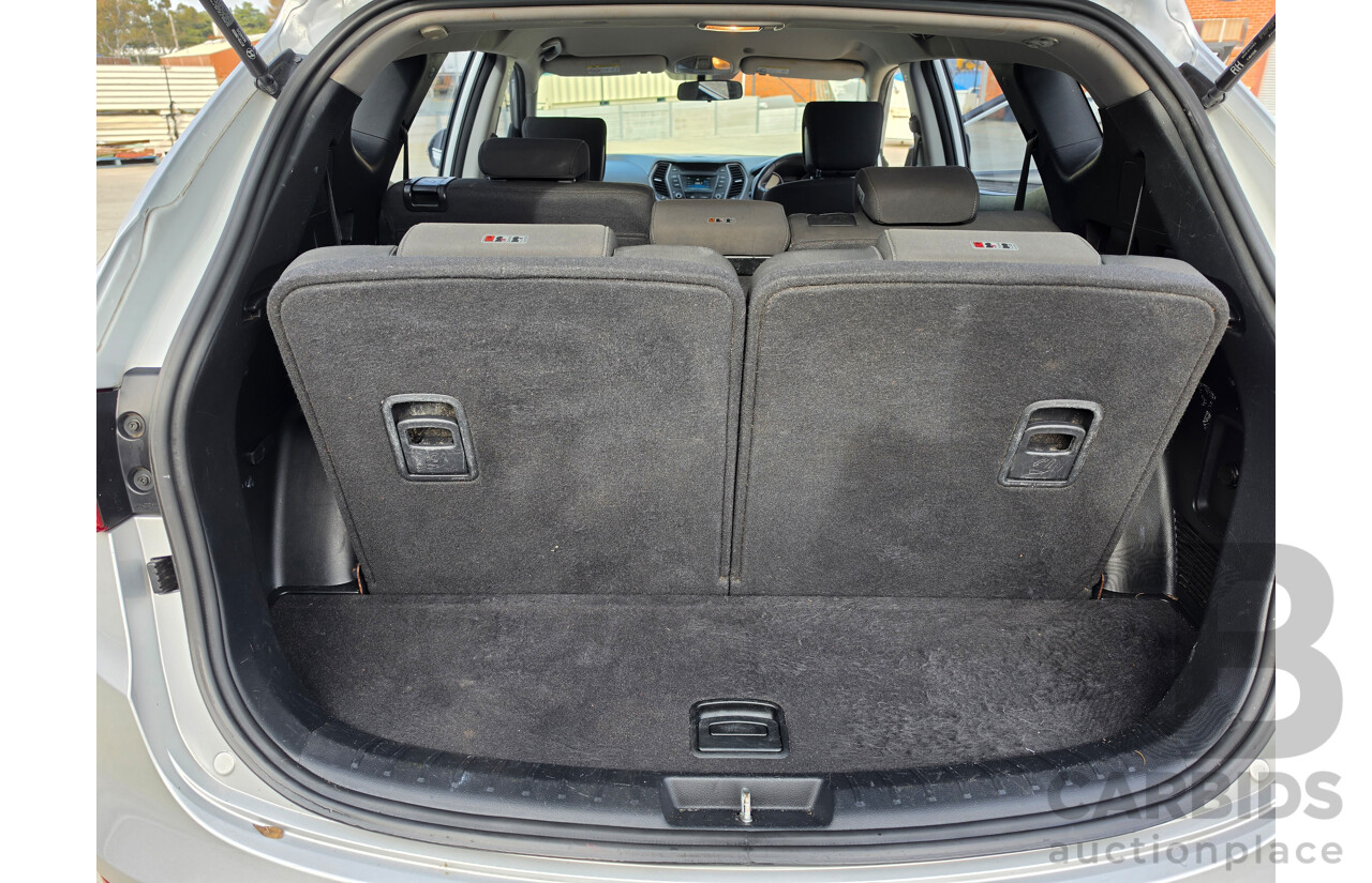 10/2014 Hyundai Santa Fe Active (AWD) DM 4D Wagon Silver 2.4L - 7 Seats