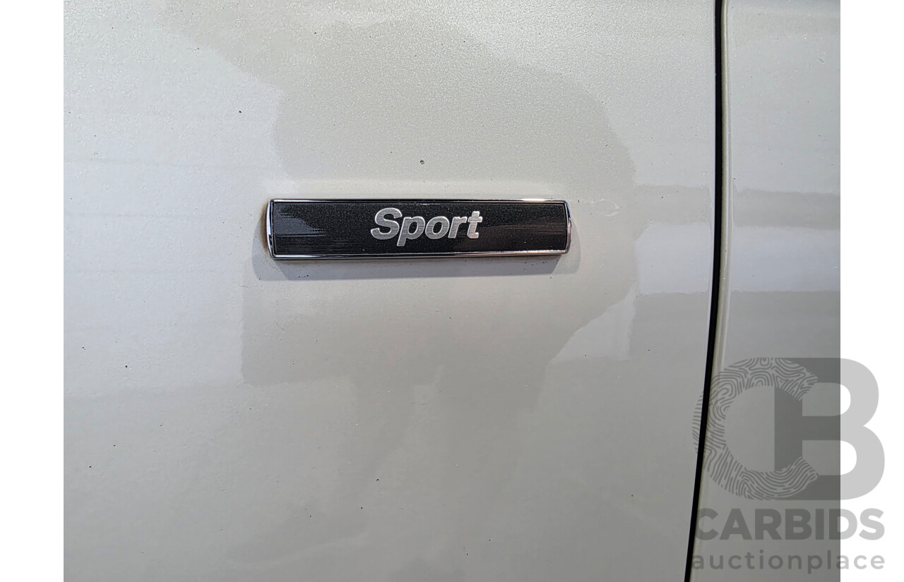 2/2015 BMW 116i Sport F20 MY15 5d Hatchback Mineral White Metallic Turbo 1.6L