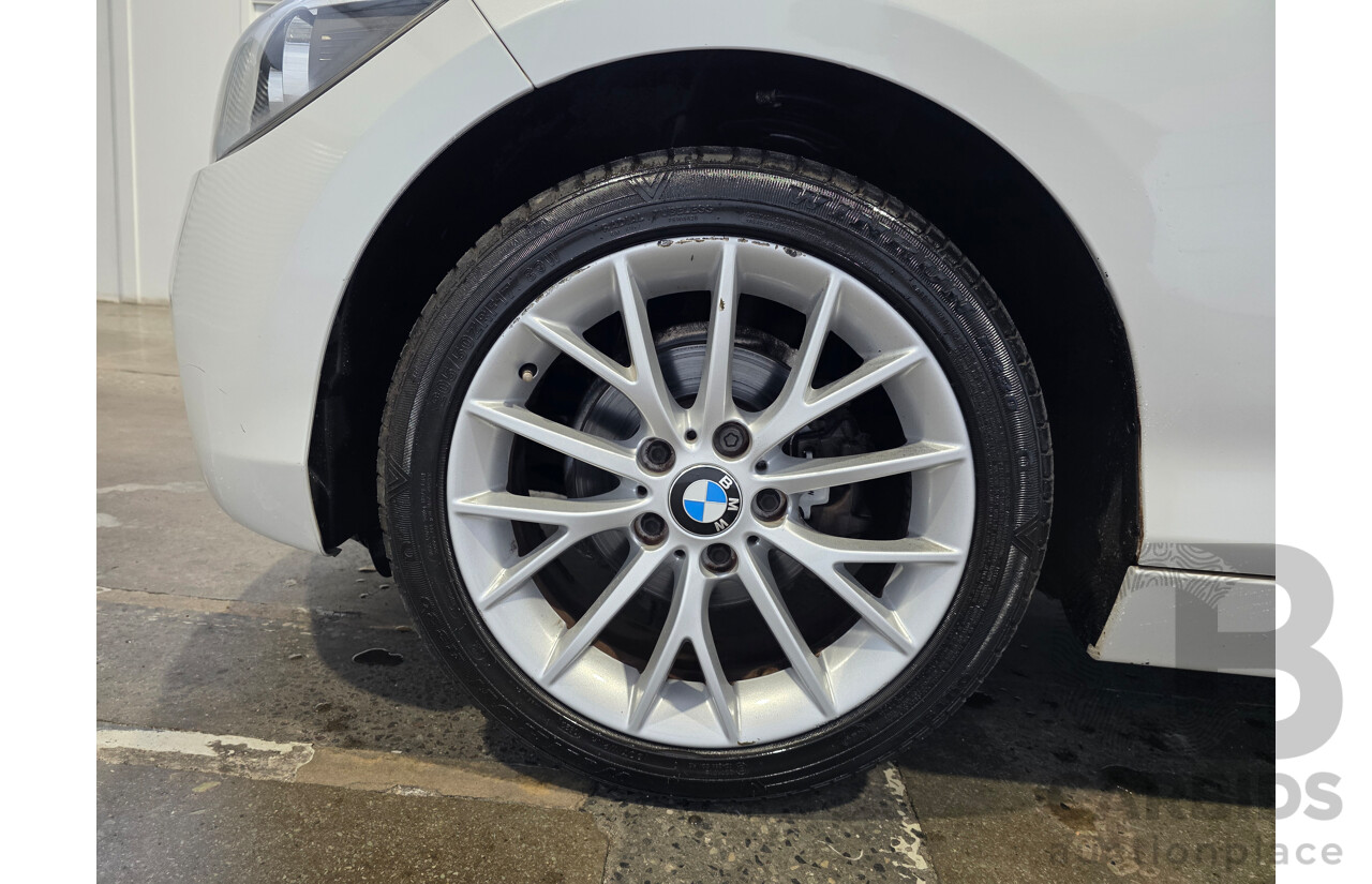 2/2015 BMW 116i Sport F20 MY15 5d Hatchback Mineral White Metallic Turbo 1.6L