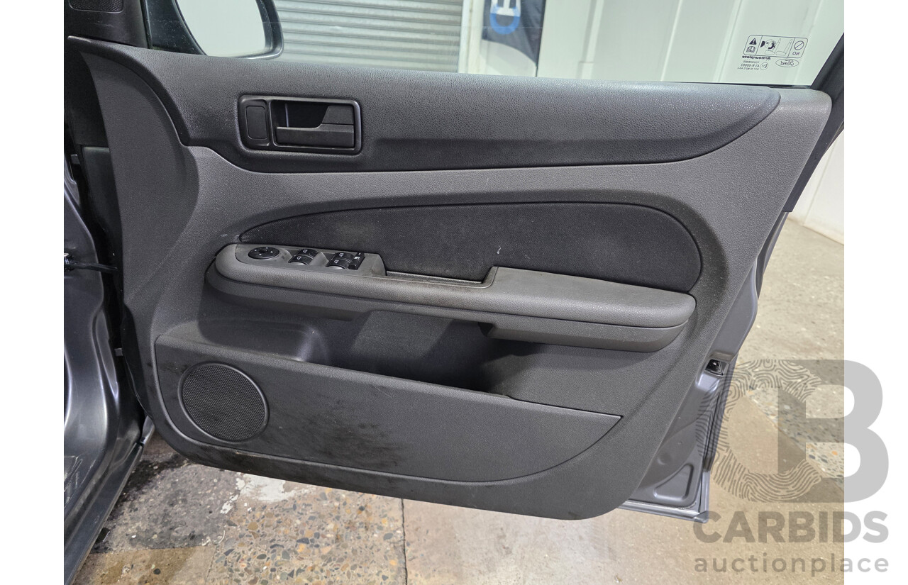 4/2008 Ford Focus LX LT 4d Sedan Grey 2.0L