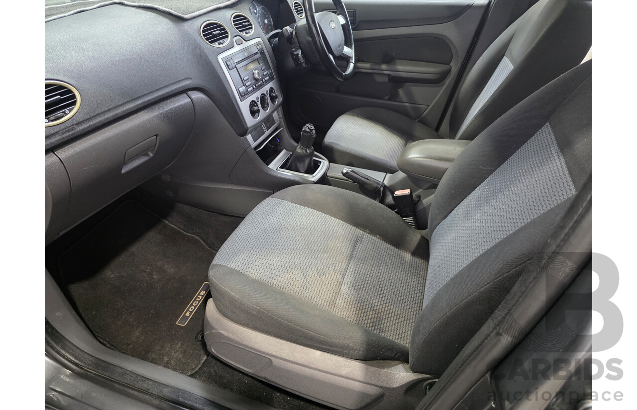 4/2008 Ford Focus LX LT 4d Sedan Grey 2.0L