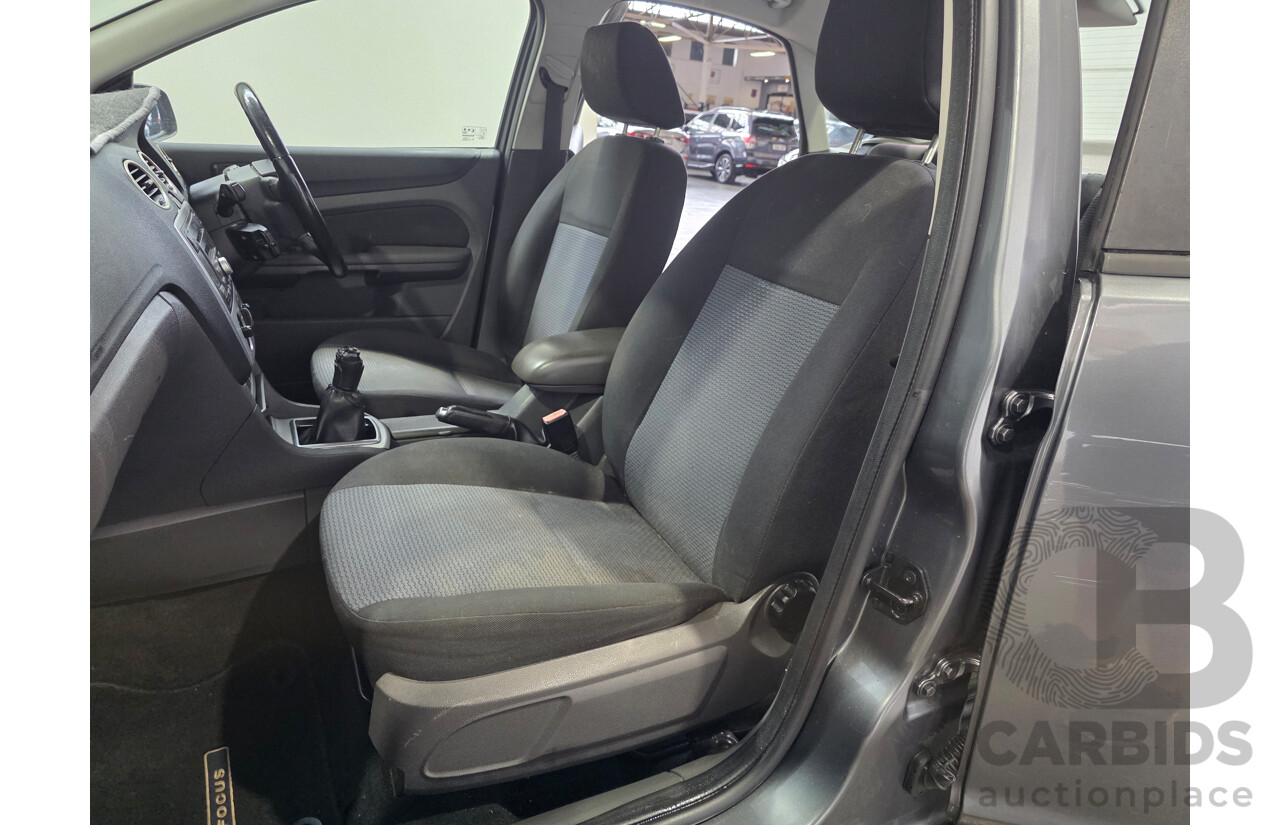 4/2008 Ford Focus LX LT 4d Sedan Grey 2.0L
