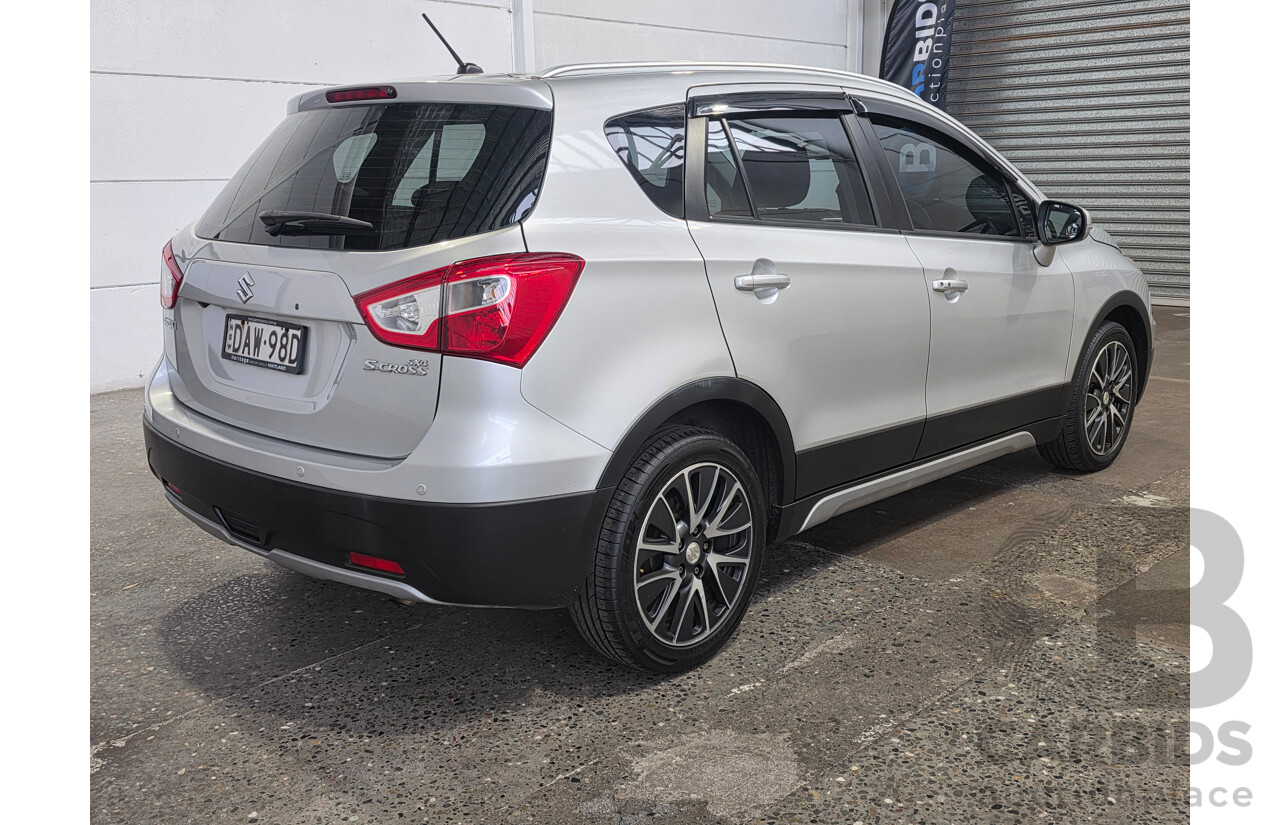 10/2015 Suzuki S-Cross GLX JY 4D Wagon Silky Silver Metallic 1.6L