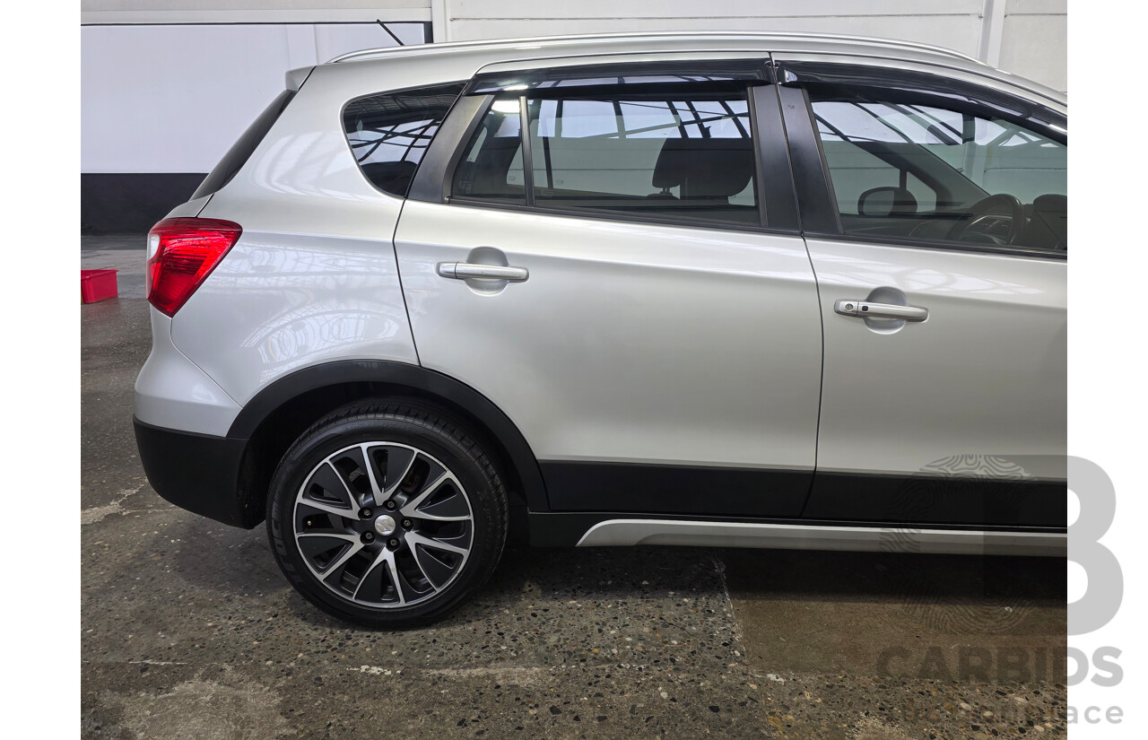 10/2015 Suzuki S-Cross GLX JY 4D Wagon Silky Silver Metallic 1.6L