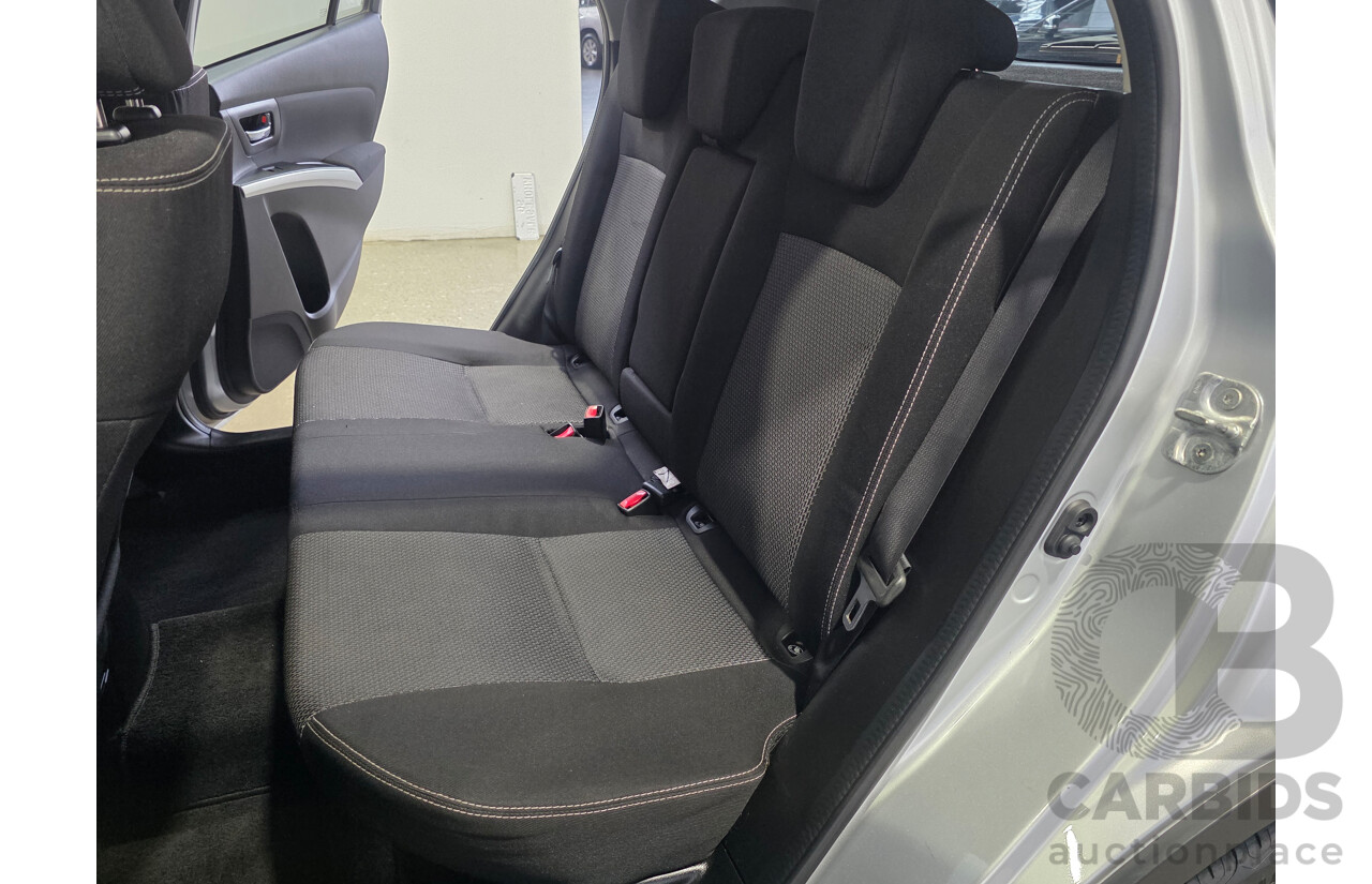 10/2015 Suzuki S-Cross GLX JY 4D Wagon Silky Silver Metallic 1.6L