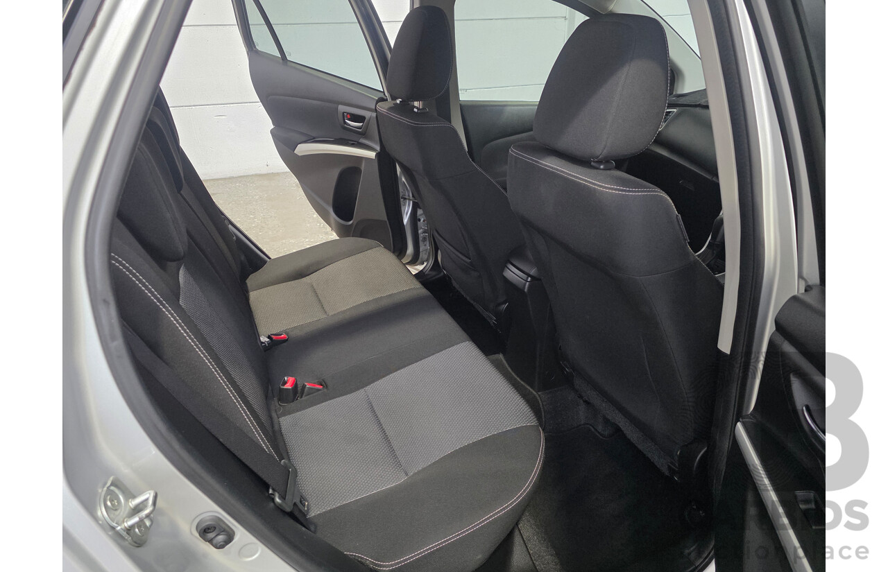 10/2015 Suzuki S-Cross GLX JY 4D Wagon Silky Silver Metallic 1.6L