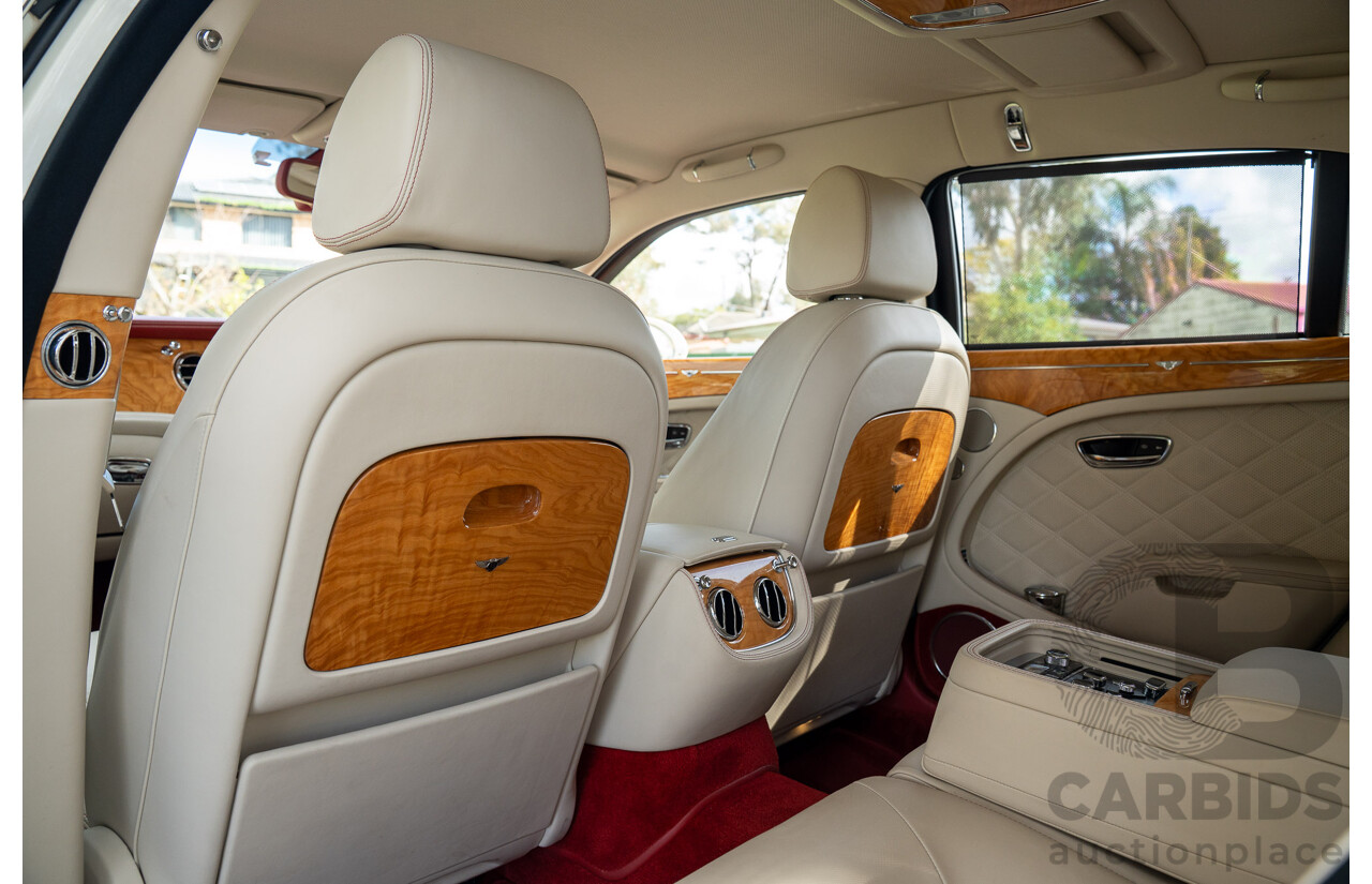 08/2013 Bentley Mulsanne (Mulliner & Premiere Specification) 3Y 4d Sedan Ghost Pearl White Twin Turbo V8 6.8L