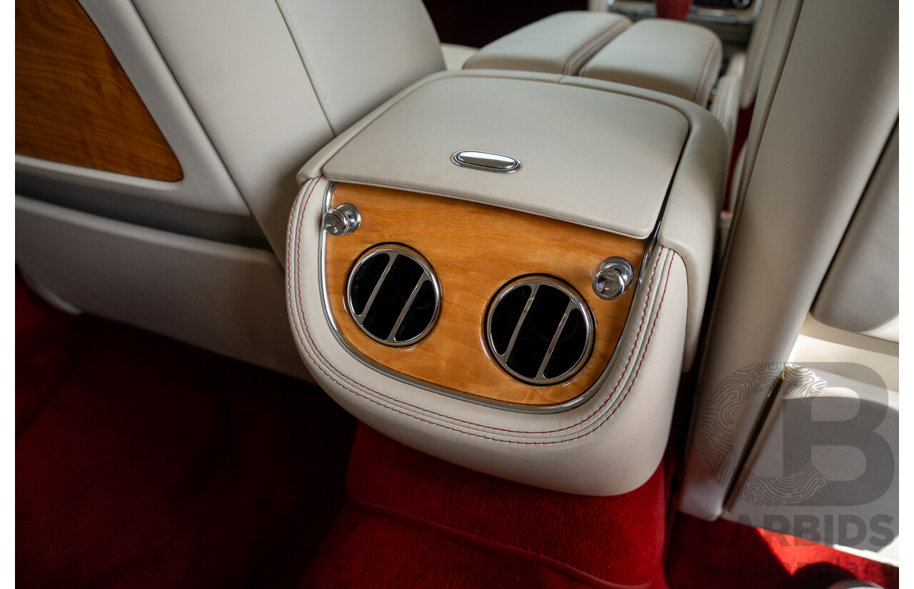 08/2013 Bentley Mulsanne (Mulliner & Premiere Specification) 3Y 4d Sedan Ghost Pearl White Twin Turbo V8 6.8L