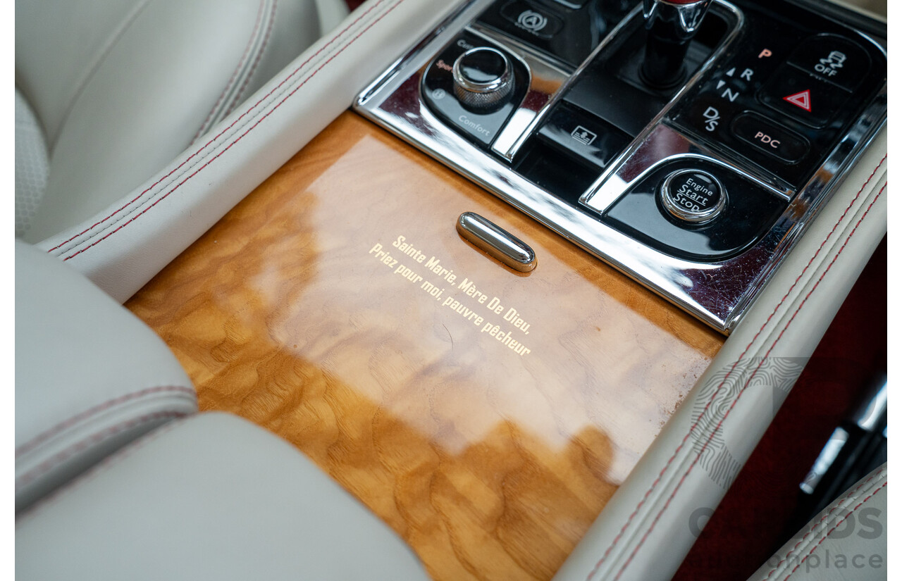 08/2013 Bentley Mulsanne (Mulliner & Premiere Specification) 3Y 4d Sedan Ghost Pearl White Twin Turbo V8 6.8L