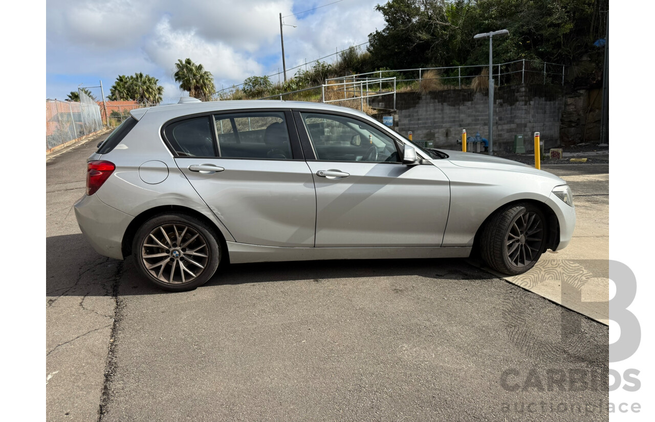 09/2014 Bmw 1 18i F20 MY13 5D Hatchback Glacier Silver Metallic 1.6L