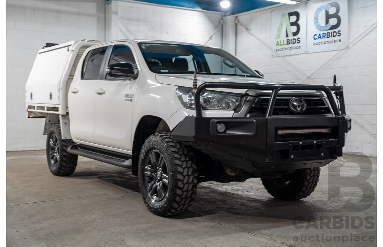 12/2022 Toyota Hilux SR (4x4) GUN126R Double C/Chas White Turbo Diesel 2.8L