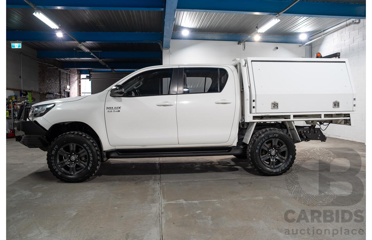 12/2022 Toyota Hilux SR (4x4) GUN126R Double C/Chas White Turbo Diesel 2.8L