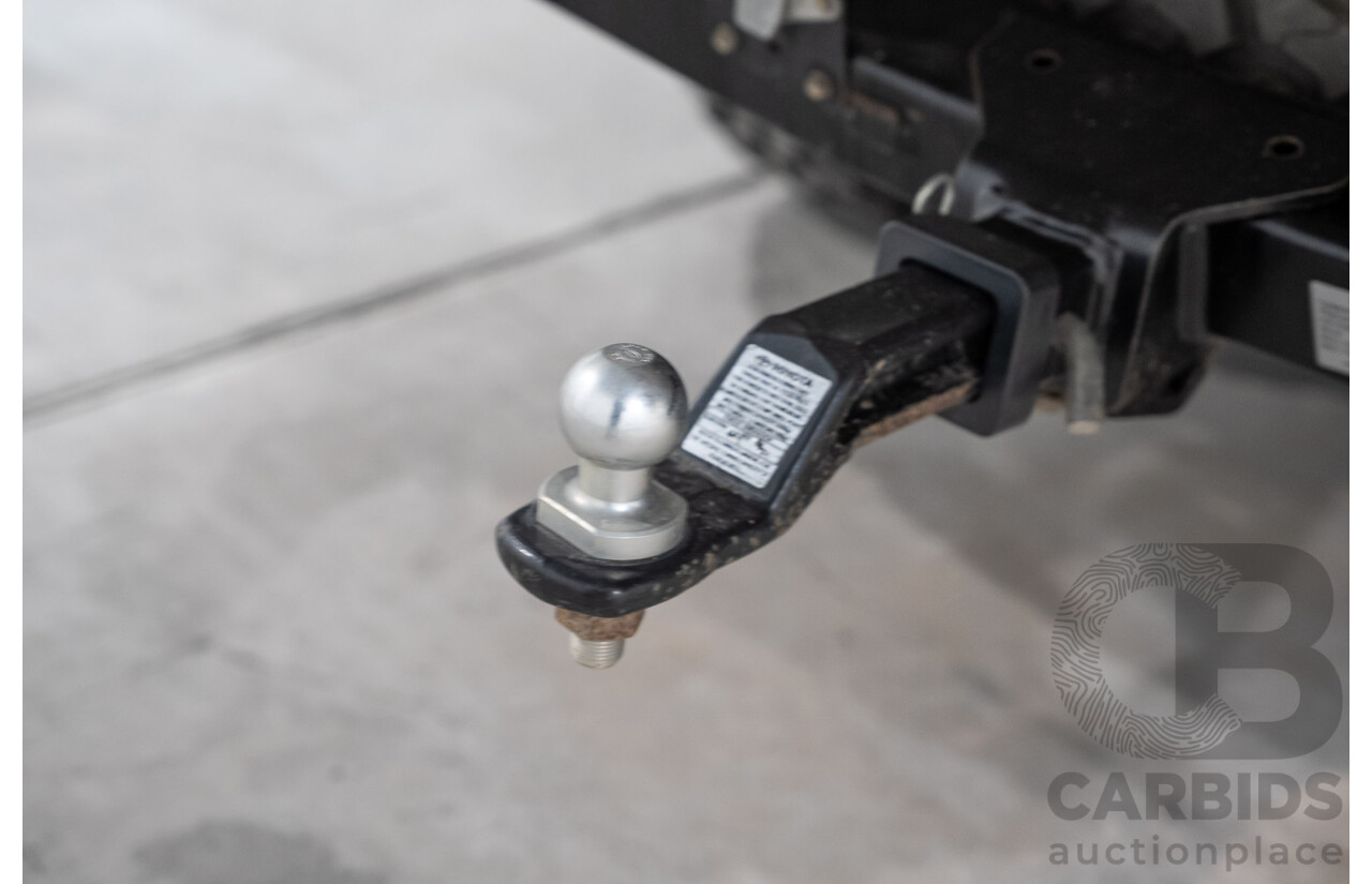 12/2022 Toyota Hilux SR (4x4) GUN126R Double C/Chas White Turbo Diesel 2.8L