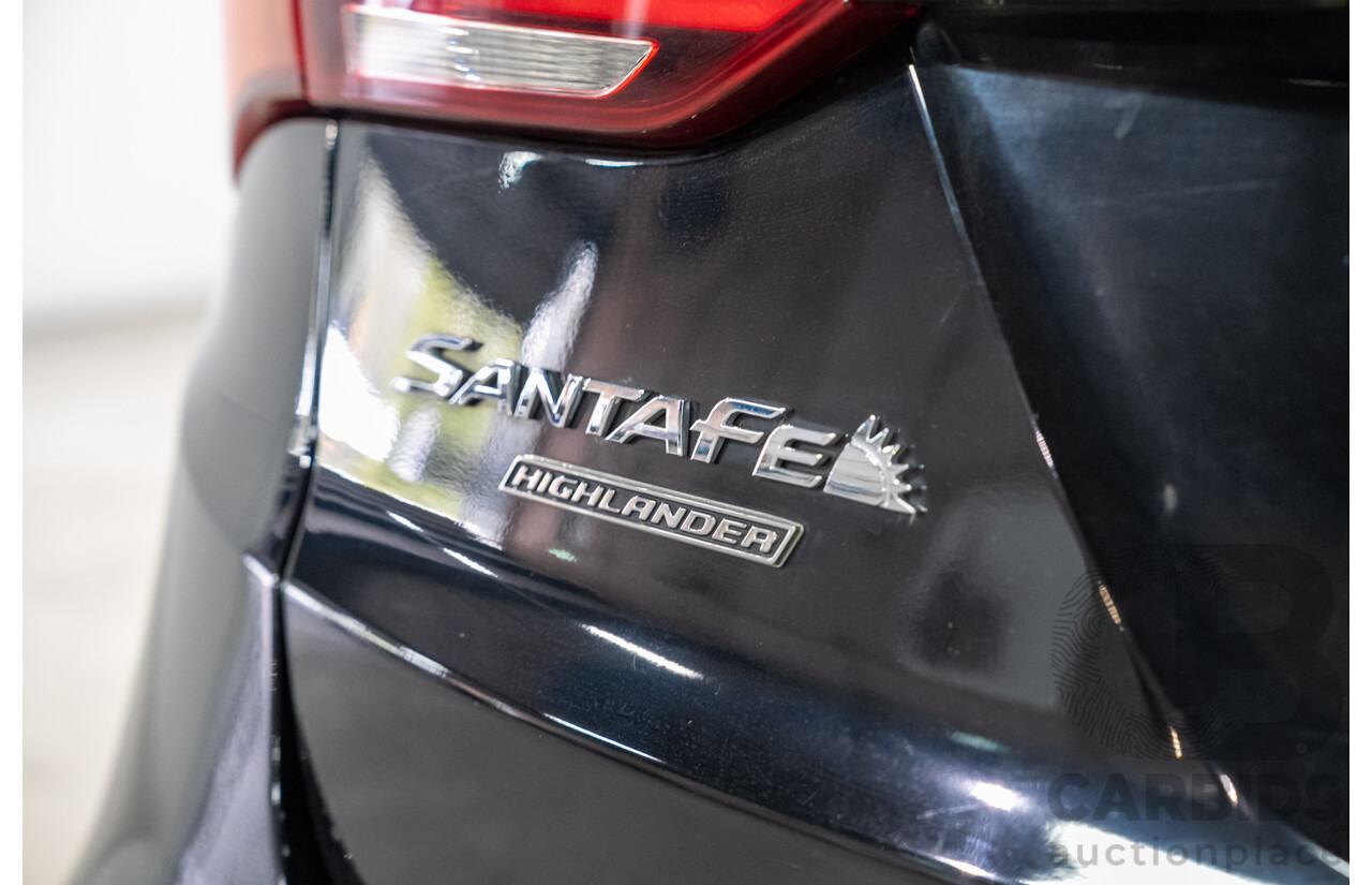 08/2017 Hyundai Santa Fe HIGHLANDER CRDi (4x4) DM5 MY18 4D Wagon Phantom Black Turbo Diesel 2.2L