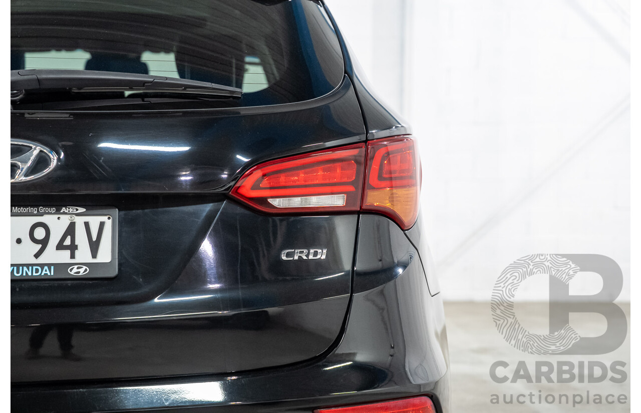 08/2017 Hyundai Santa Fe HIGHLANDER CRDi (4x4) DM5 MY18 4D Wagon Phantom Black Turbo Diesel 2.2L
