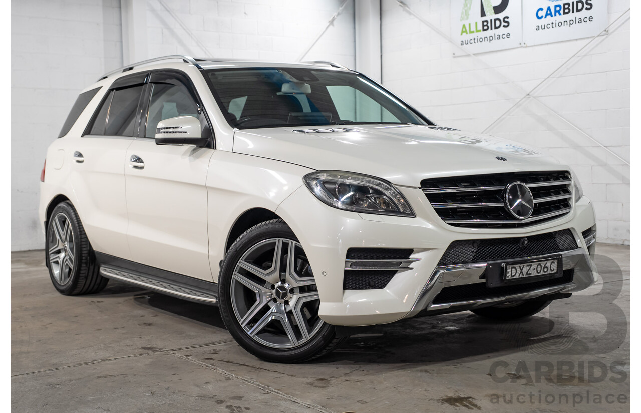 09/2013 Mercedes-Benz ML350CDI Bluetec (4x4)166 4d Wagon White Turbo Diesel 3.0L