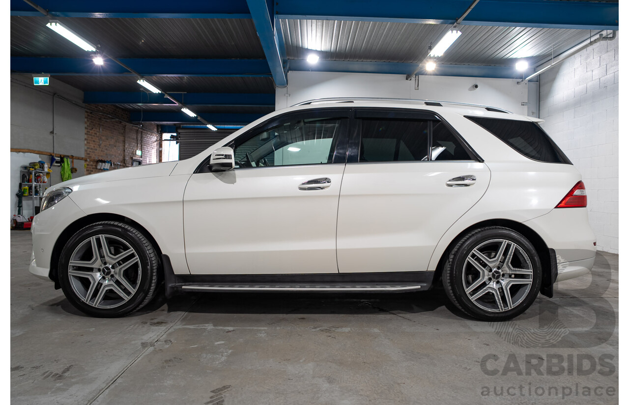 09/2013 Mercedes-Benz ML350CDI Bluetec (4x4)166 4d Wagon White Turbo Diesel 3.0L