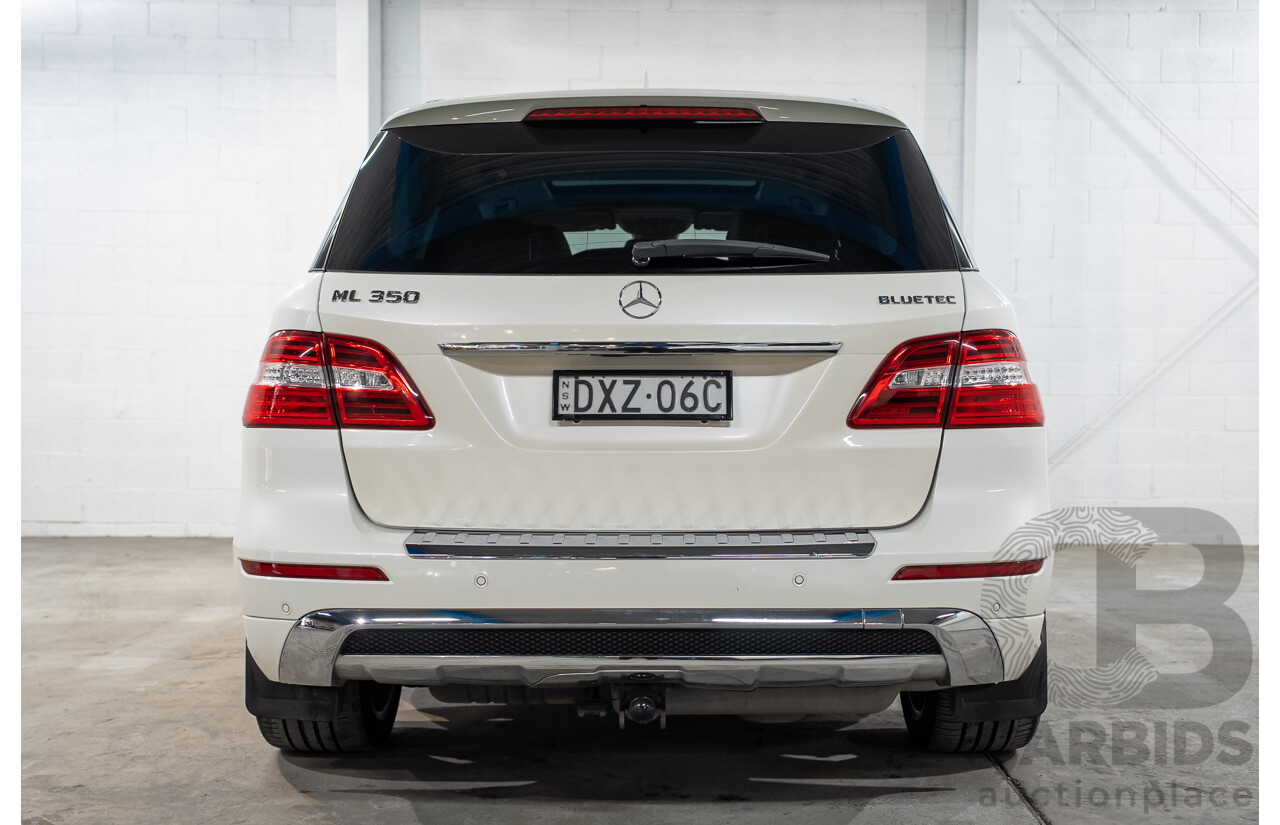 09/2013 Mercedes-Benz ML350CDI Bluetec (4x4)166 4d Wagon White Turbo Diesel 3.0L