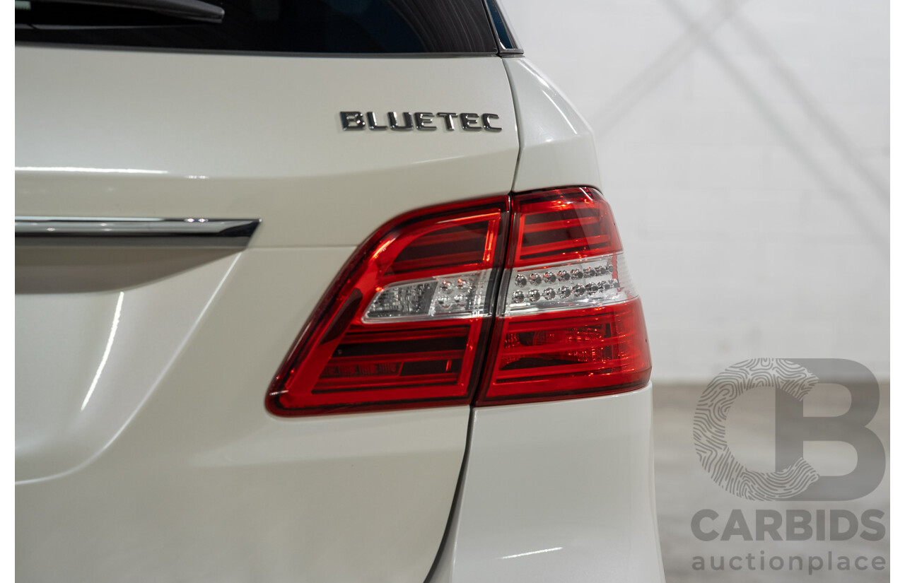 09/2013 Mercedes-Benz ML350CDI Bluetec (4x4)166 4d Wagon White Turbo Diesel 3.0L