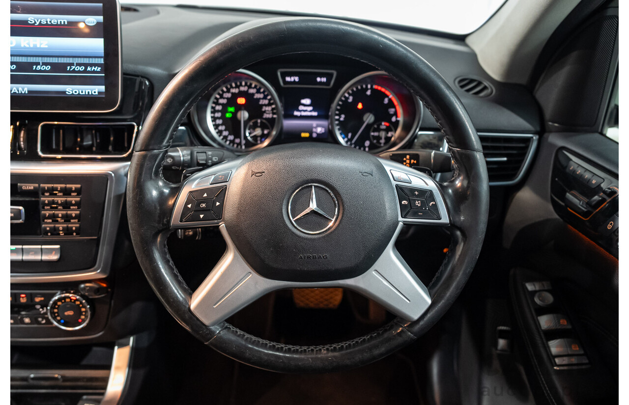 09/2013 Mercedes-Benz ML350CDI Bluetec (4x4)166 4d Wagon White Turbo Diesel 3.0L