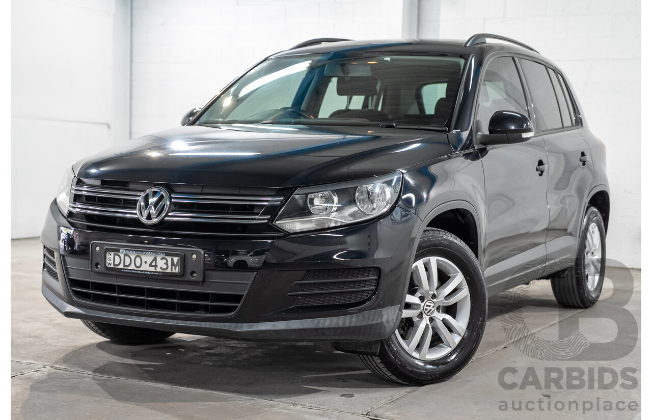 03/2016 Volkswagen Tiguan 118 TSI 5NC MY16 4D Wagon Deep Pearl Black Metallic Twincharged 1.4L
