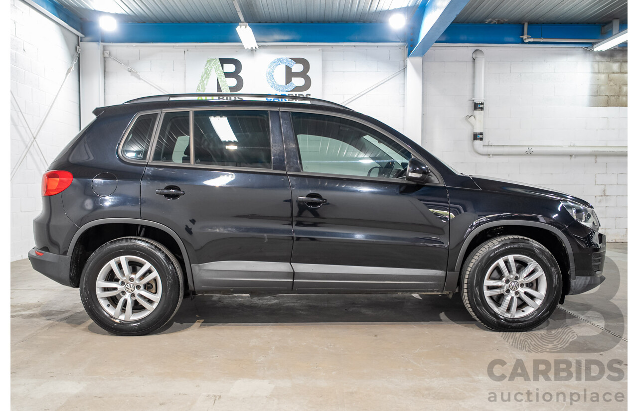03/2016 Volkswagen Tiguan 118 TSI 5NC MY16 4D Wagon Deep Pearl Black Metallic Twincharged 1.4L