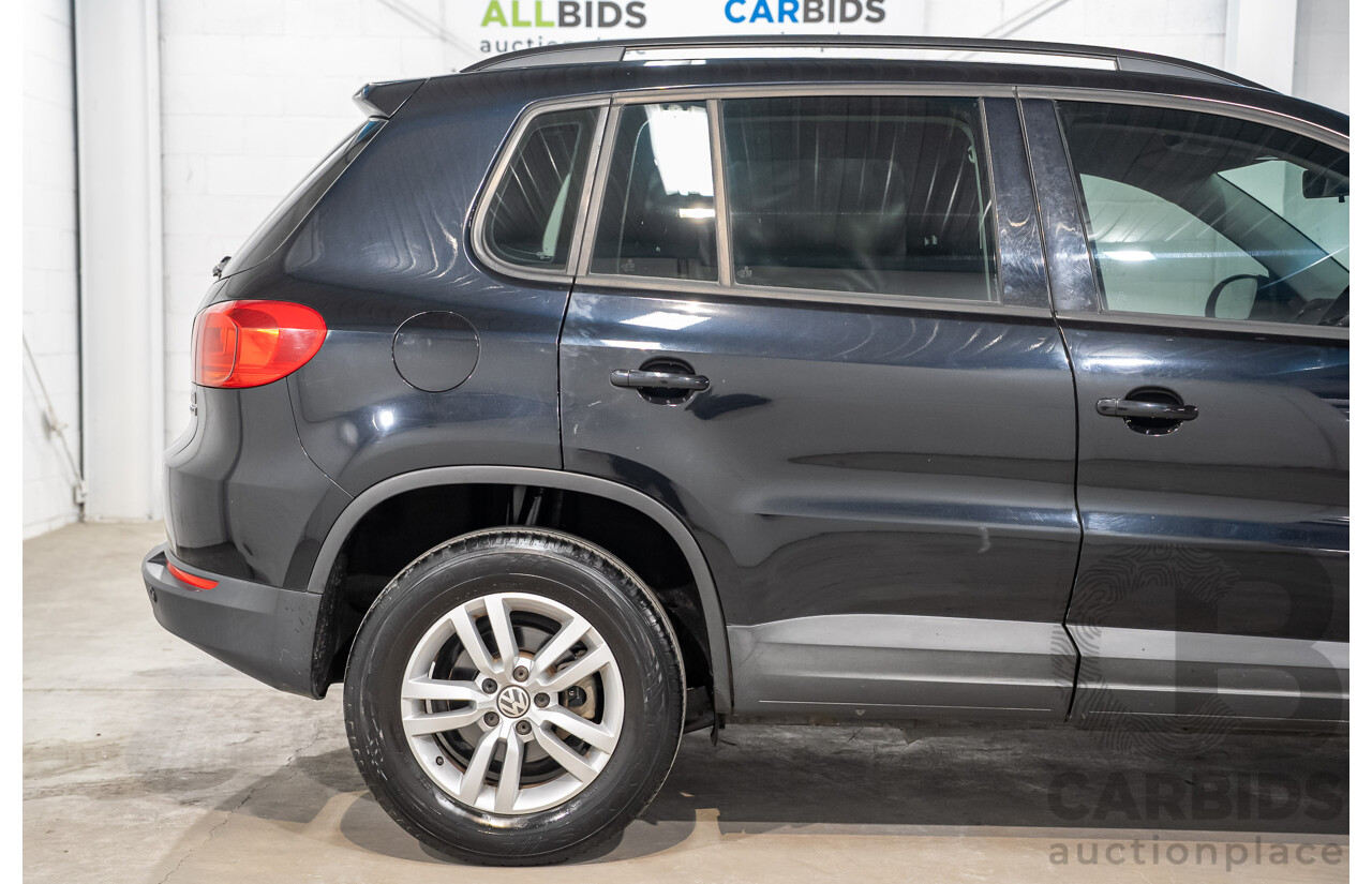 03/2016 Volkswagen Tiguan 118 TSI 5NC MY16 4D Wagon Deep Pearl Black Metallic Twincharged 1.4L