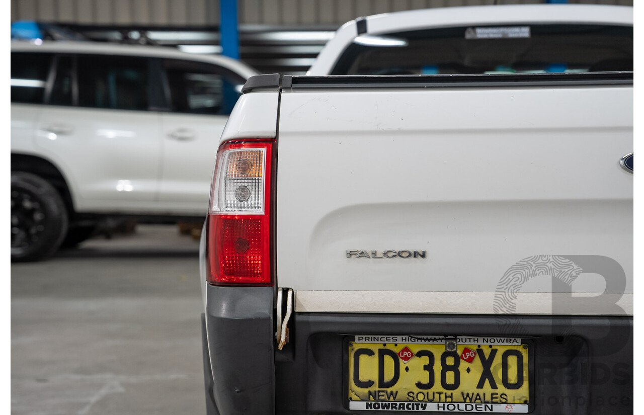05/2010 Ford Falcon Ute Super Cab FG (LPG) 2d White 4.0L