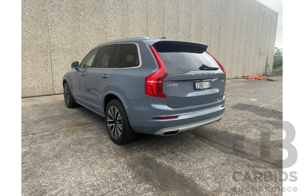 01/2021 Volvo XC90 D5 Momentum (AWD) 256 MY21 4d Wagon Thunder Grey Twin-turbo Diesel 2.0L 7 seat