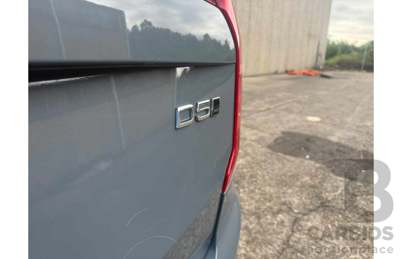 01/2021 Volvo XC90 D5 Momentum (AWD) 256 MY21 4d Wagon Thunder Grey Twin-turbo Diesel 2.0L 7 seat